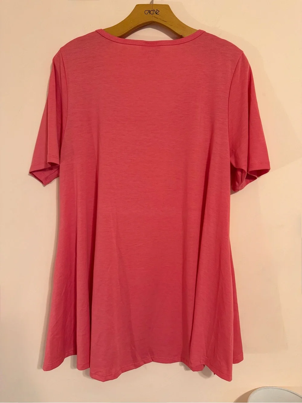 Pink Flowy Top - Picture 4 of 7